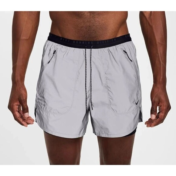 Nike Dri-Fit ADV Run Division 4" Shorts Reflective Silver FZ1123-035 Men's Large - Picture 1 of 14